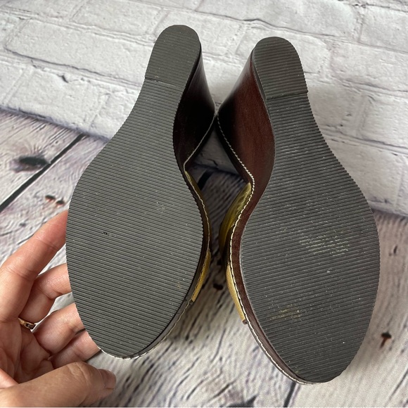 Coach Chelsea Gold Patchwork Wedge Shoes Size 6 - Picture 6 of 9